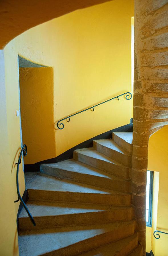 Chateau Garinie 15Th Century Medieval Castle In The South Of France Lugan  Екстериор снимка