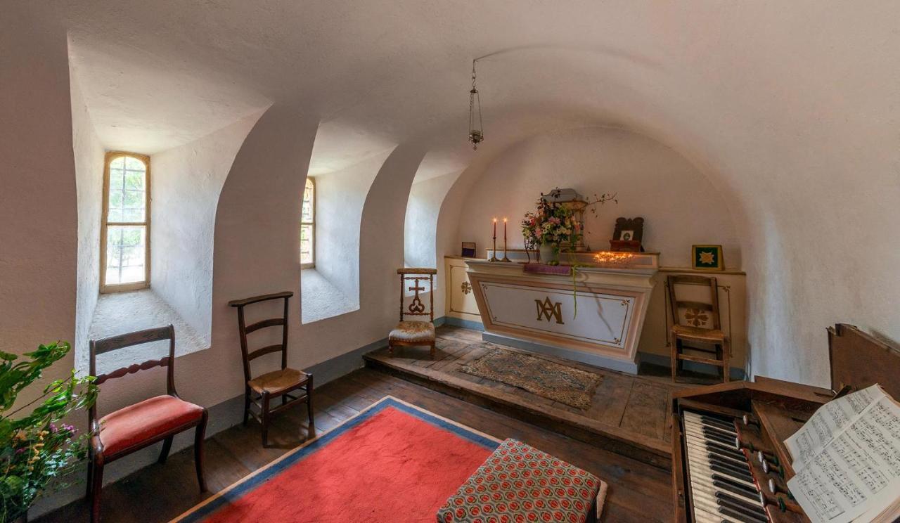 Chateau Garinie 15Th Century Medieval Castle In The South Of France Lugan  Екстериор снимка
