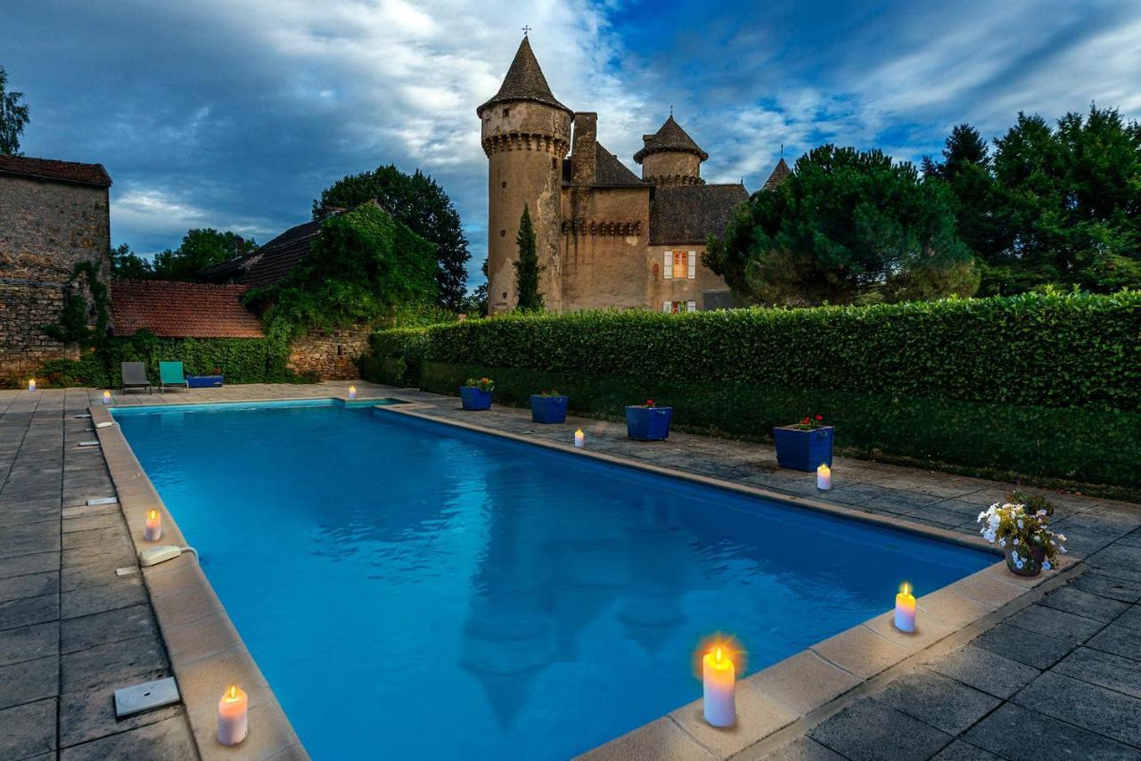 Chateau Garinie 15Th Century Medieval Castle In The South Of France Lugan  Екстериор снимка