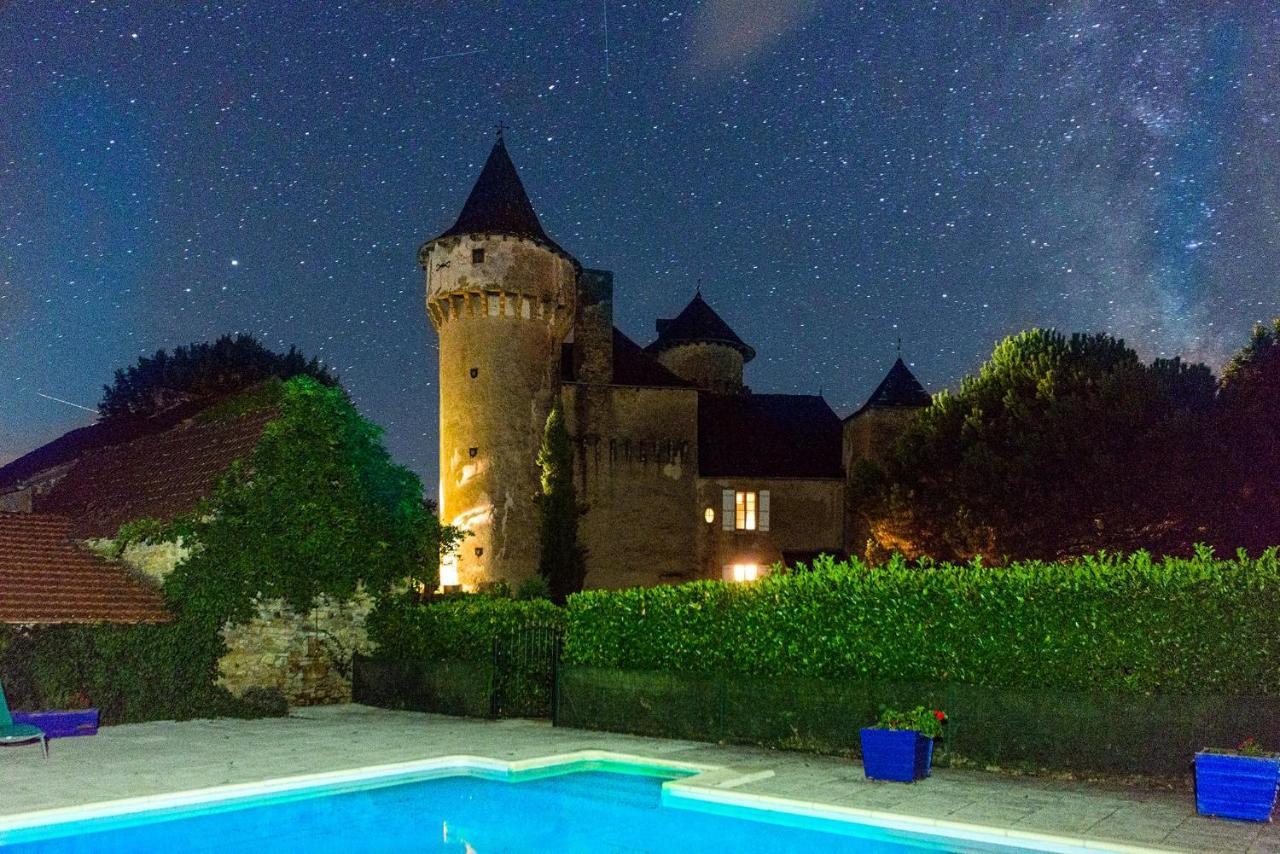 Chateau Garinie 15Th Century Medieval Castle In The South Of France Lugan  Екстериор снимка